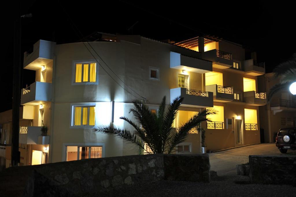 Castello Apartments Rethymno  Bagian luar foto